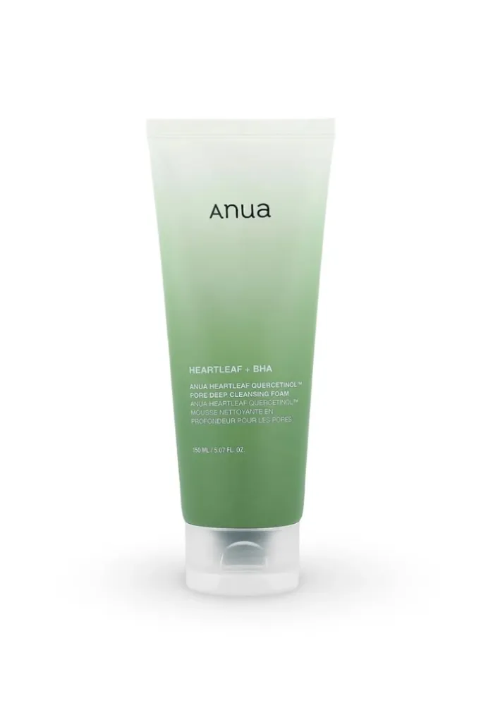 Heartleaf Quercetinol Pore Deep Cleansing Foam.